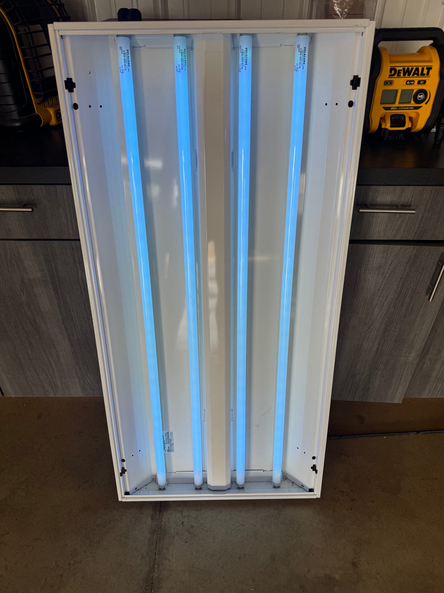 Refurbished Hog Tanning Light